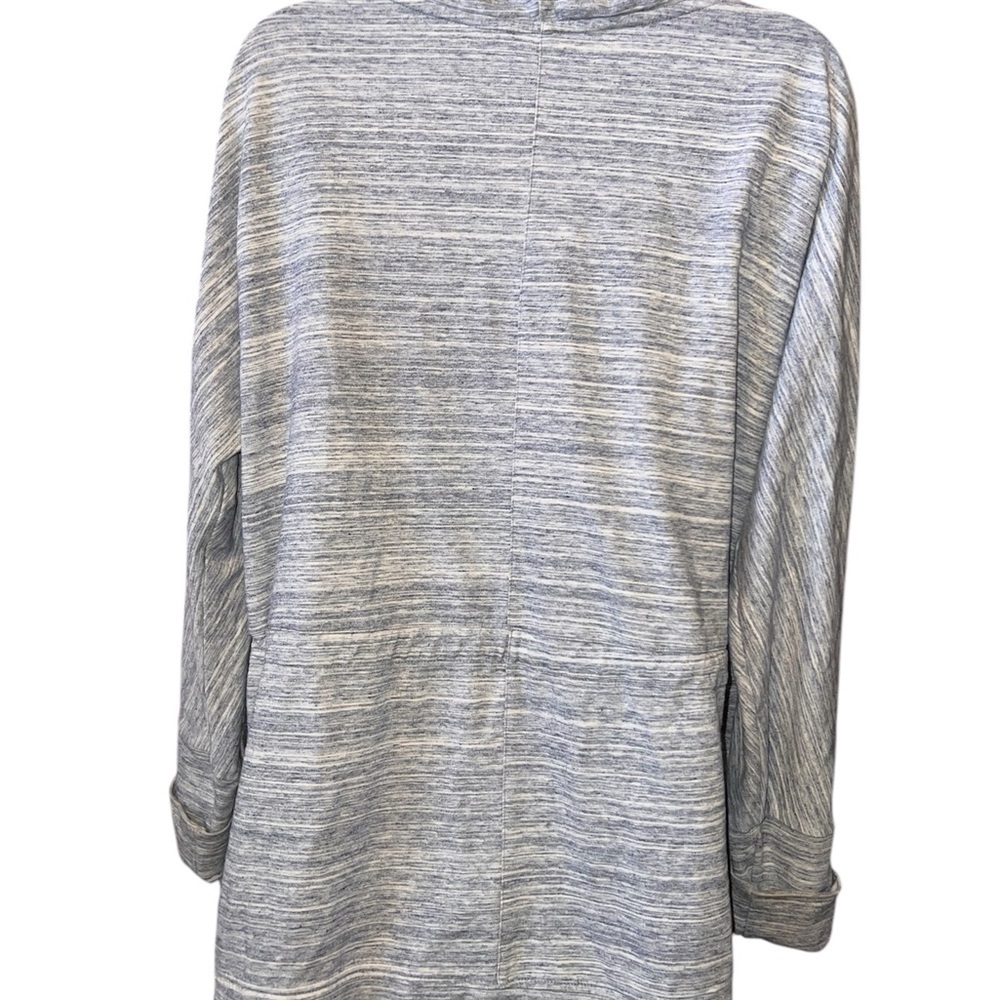 Light long sleeve cotton waterfall knit, tie at waist, perfectly placed pockets - Picture 5 of 8